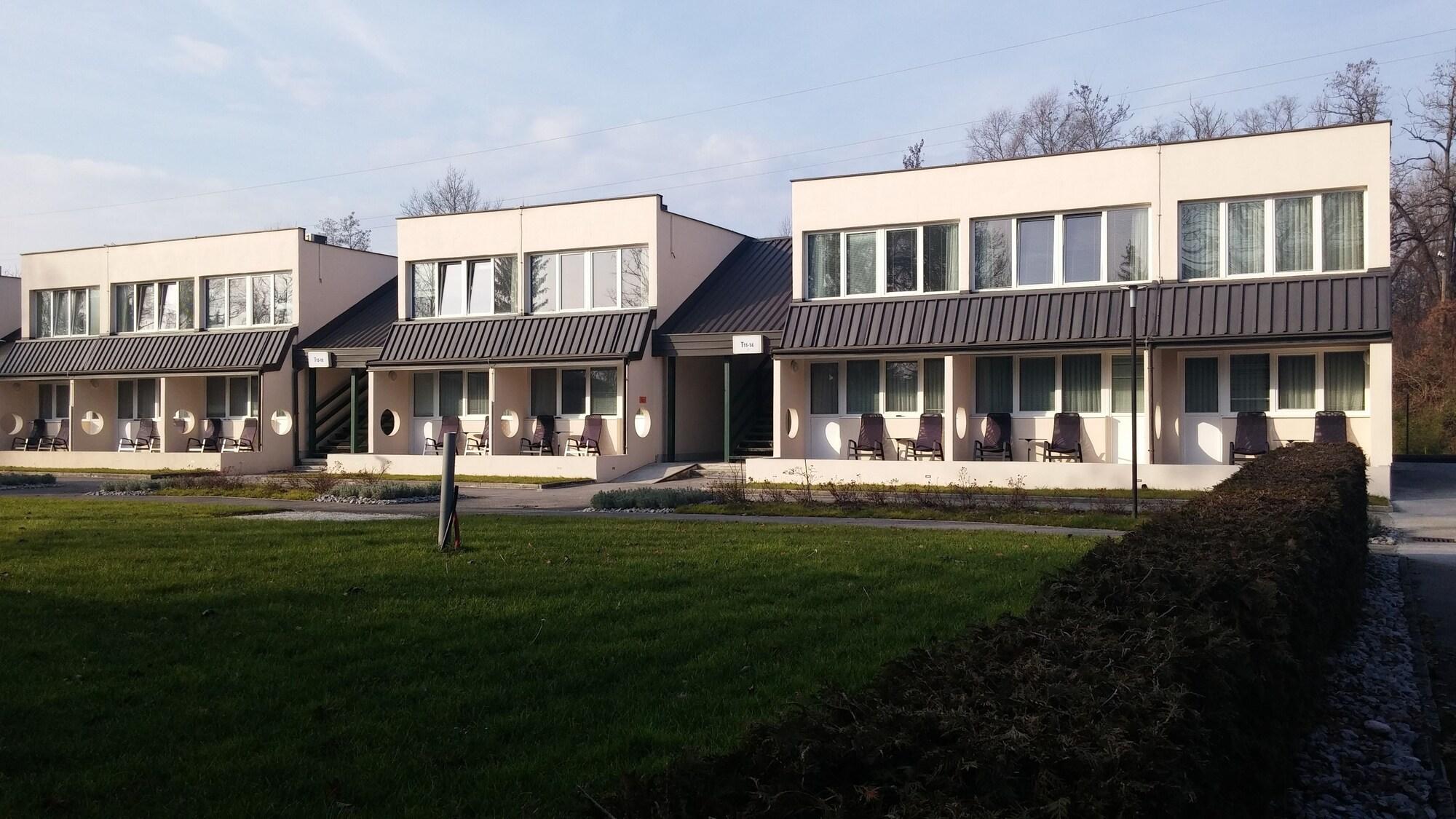 Ljubljana Resort Hotel & Camping Eksteriør billede
