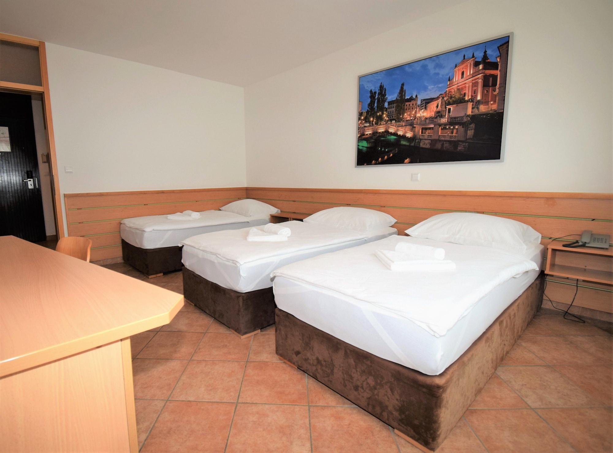 Ljubljana Resort Hotel & Camping Eksteriør billede