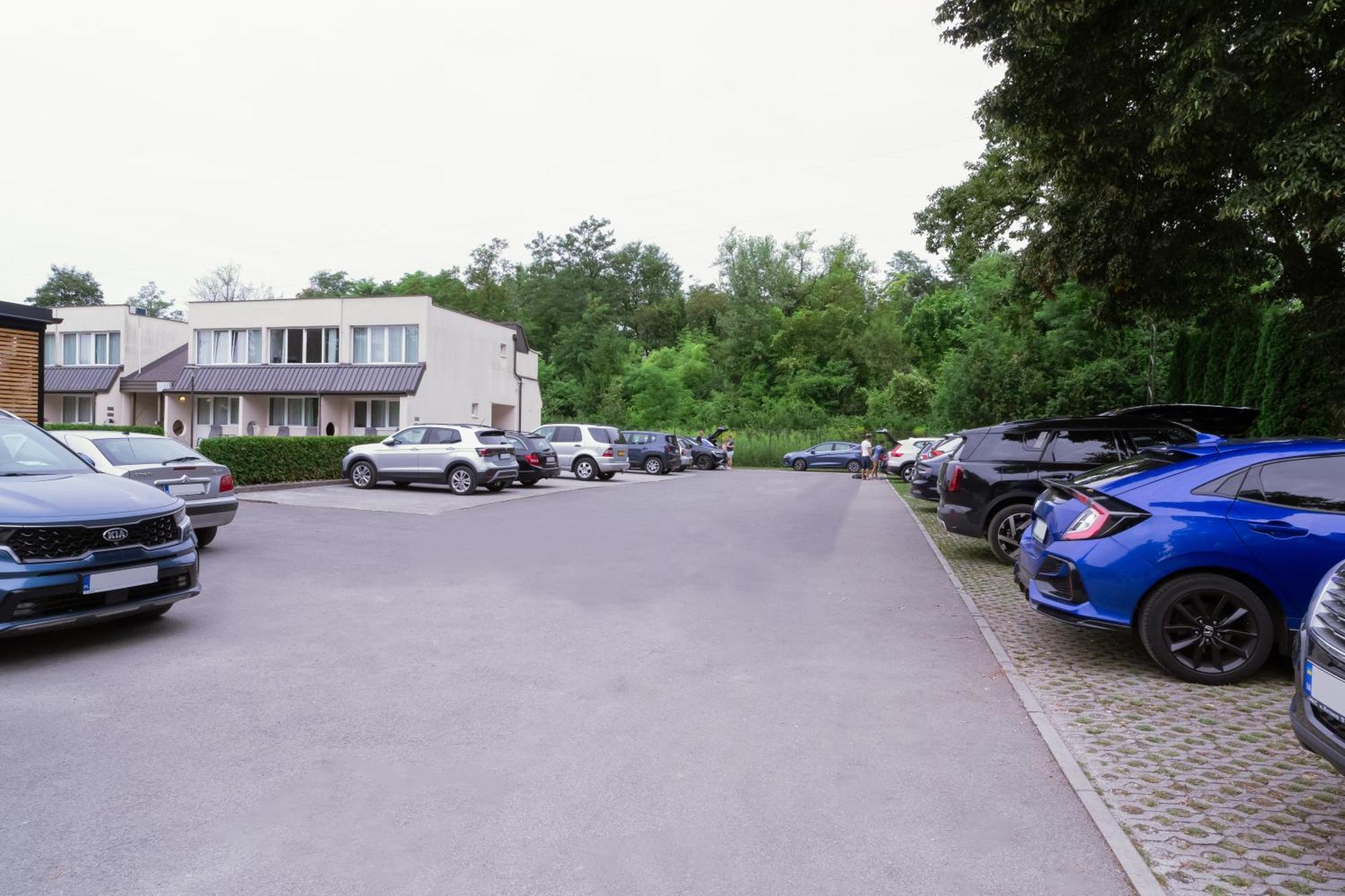 Ljubljana Resort Hotel & Camping Eksteriør billede